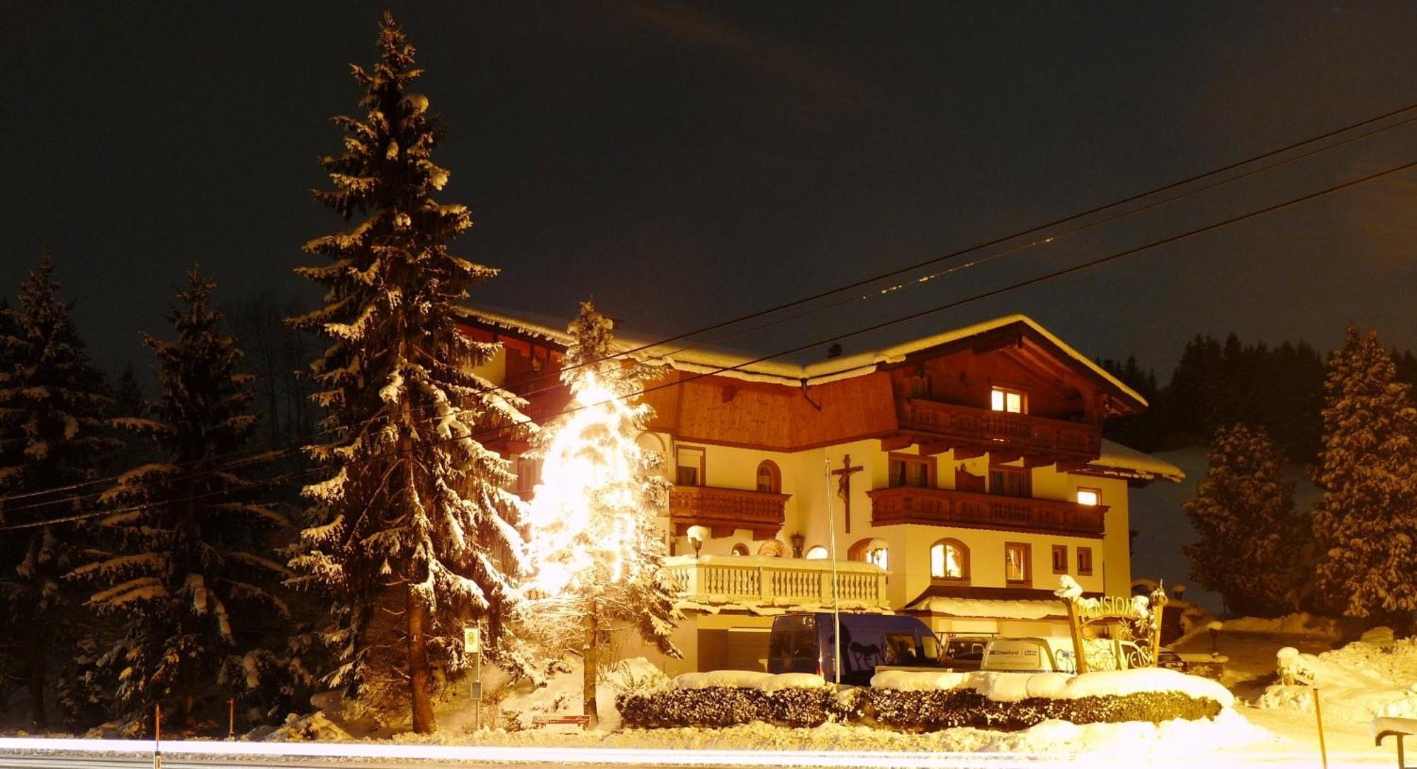 Pension Edelweiss Breitenbach am Inn Екстериор снимка
