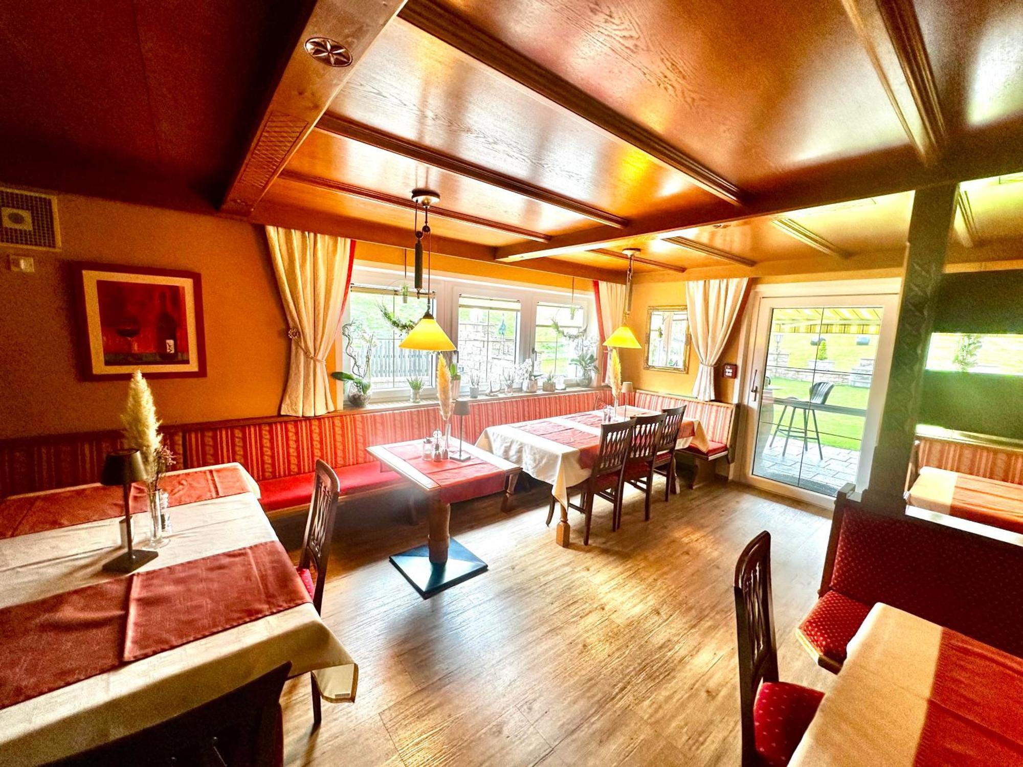 Pension Edelweiss Breitenbach am Inn Екстериор снимка