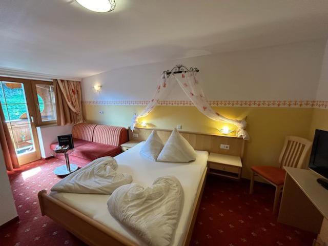Pension Edelweiss Breitenbach am Inn Екстериор снимка