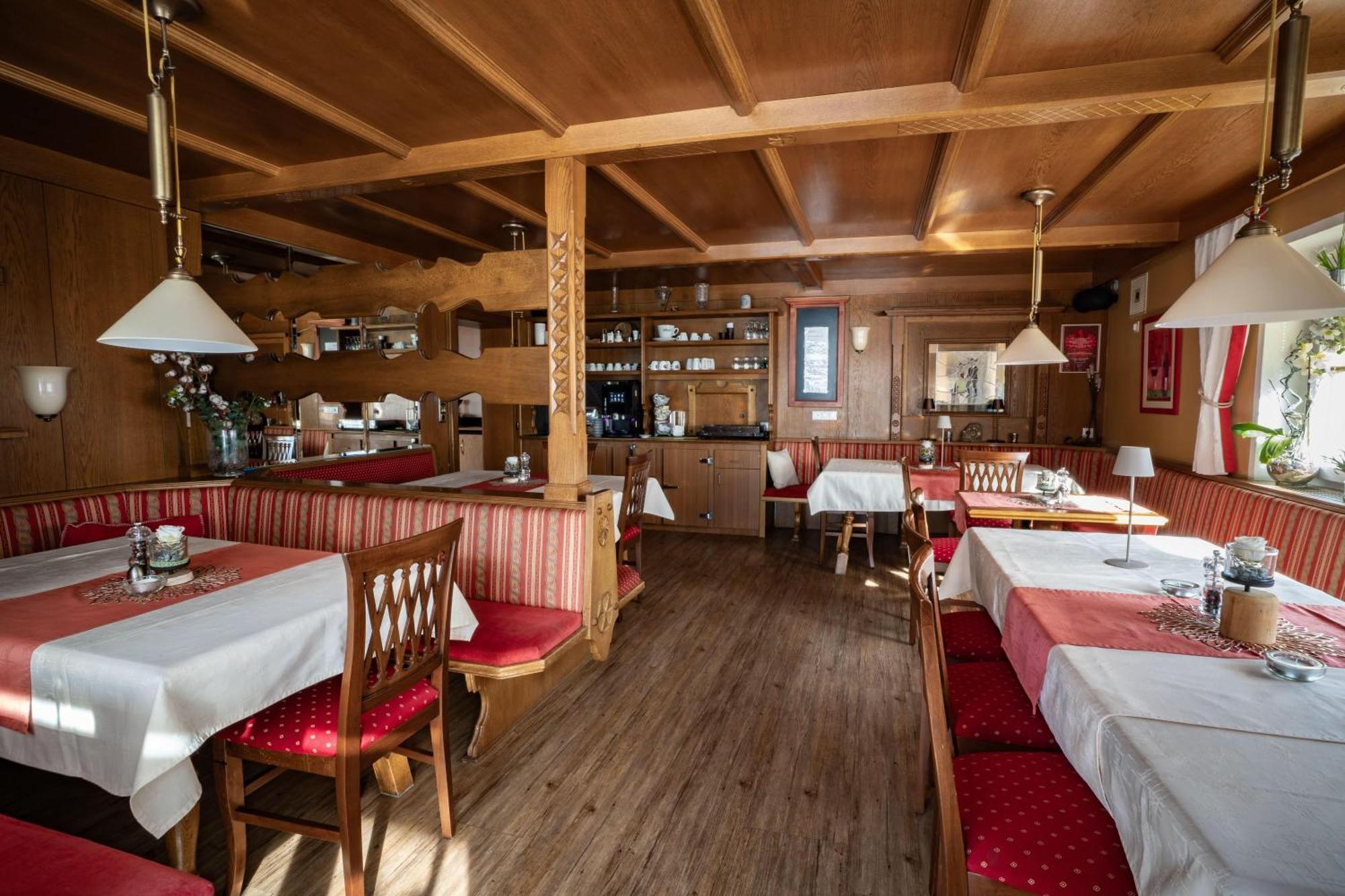 Pension Edelweiss Breitenbach am Inn Екстериор снимка